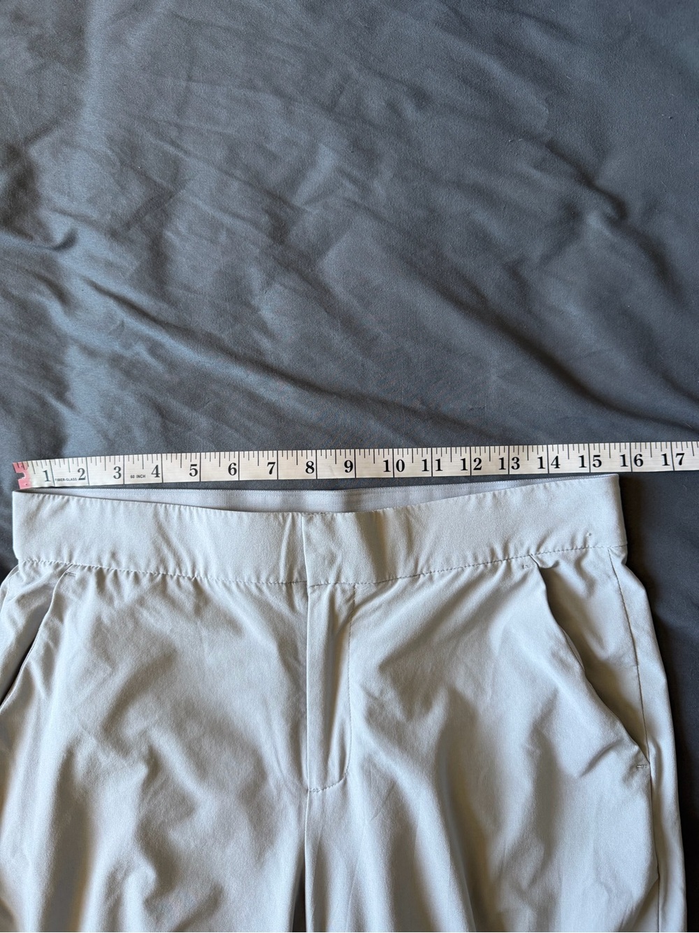 Athleta Tribeca Crop Pant Tern Gray Commuting Stretch Comfort Travel size 8 EUC - Picture 12 of 13